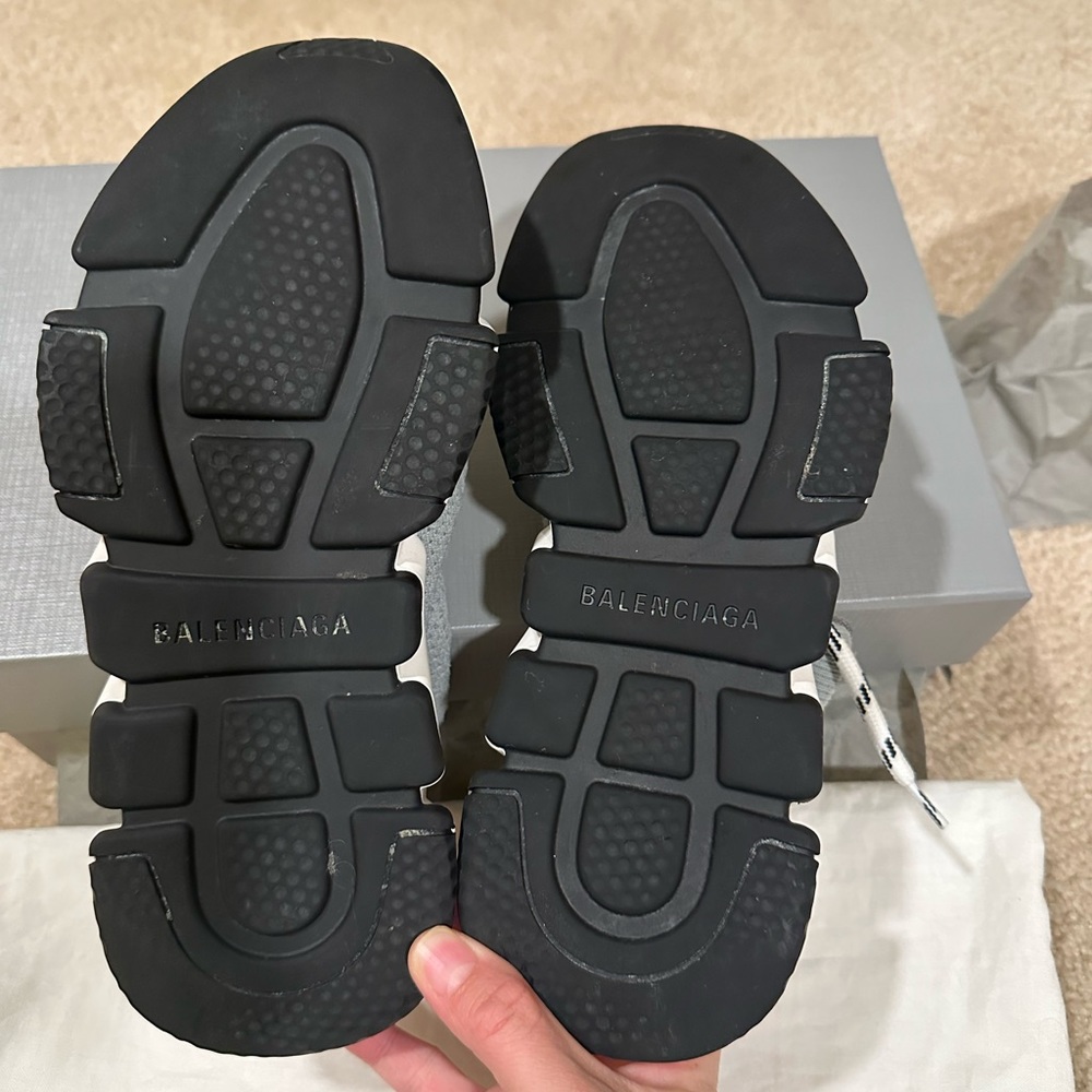 Used, Good Condition. 100% Authentic - image 3